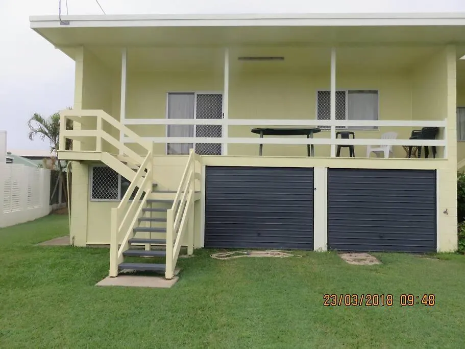 Nyaraló Emu Park Beach Front Apartment Ausztrália
